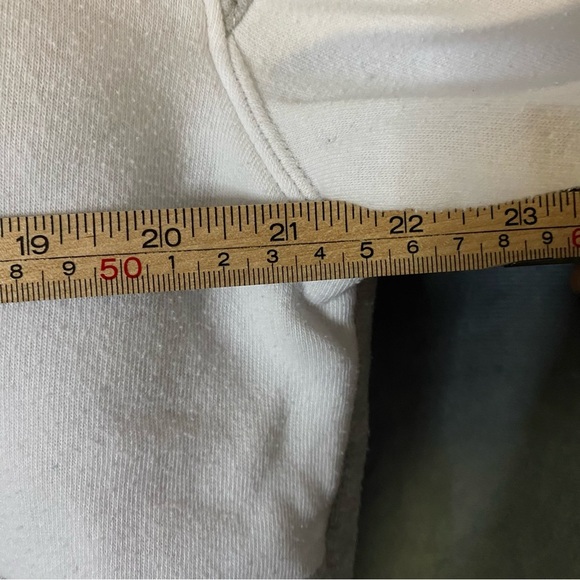 Hello Kitty Womens Sweatshirt 2024 Sanrio Gray, Pink & White Size XL Kidcore - Picture 6 of 7